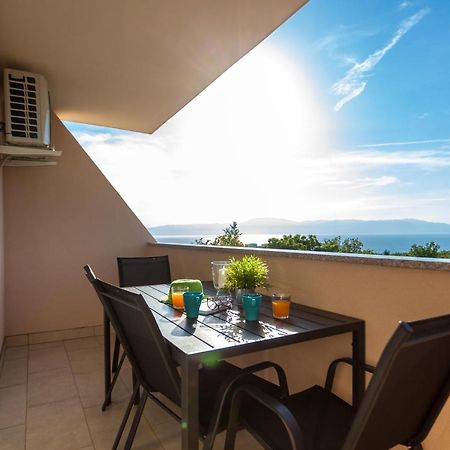 Apartments Didi Omišalj المظهر الخارجي الصورة