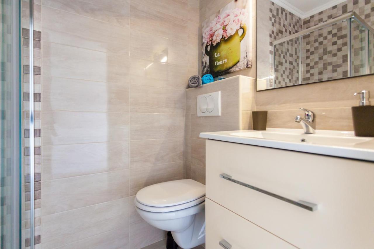 Apartments Didi Omišalj المظهر الخارجي الصورة